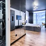 Mayad * Warsaw