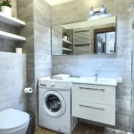 Apartment Mayad Warschau